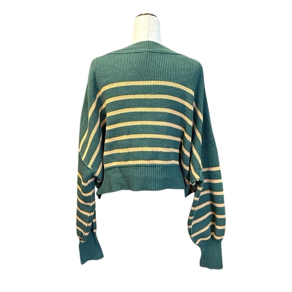 Free People Stripe Easy Street Crop Sweater Green and Tan Size Large #1884. - Picture 6 of 10